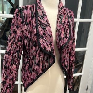 ESLEY PINK PATTERN BLAZER WITH FAUX LEATHER PIPING
